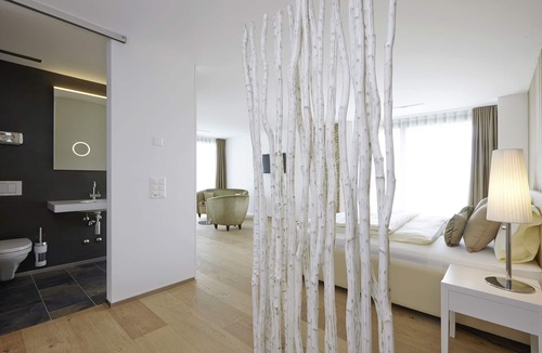 Sempach Station Hotel | Hotel AVA