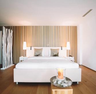 Sempach Station Hotel | Hotel AVA