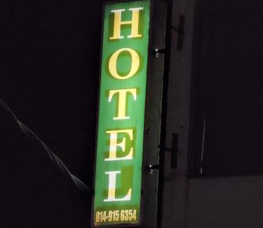 Pasir Puteh Hotel | Hotel azimah