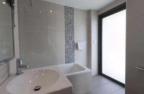 Le Lavandou Hotel | Hotel Baptistin