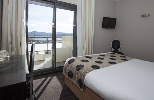 Le Lavandou Hotel | Hotel Baptistin