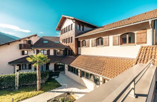 Albertville Hotel | Hotel Base Camp Lodge - Albertville