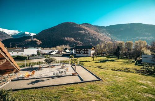 Albertville Hotel | Hotel Base Camp Lodge - Albertville