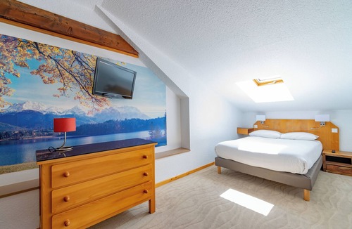 Malbuisson Hotel | Hotel beau site