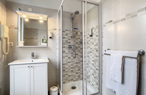 Pierrefonds Hotel | Hotel Beaudon