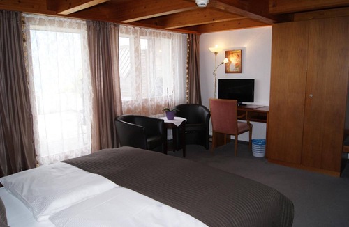 Krattigen Hotel | Hotel Bellevue Bären