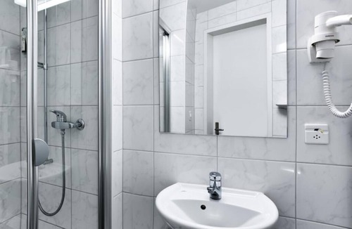 Flueh Hotel | Hotel Bellevue