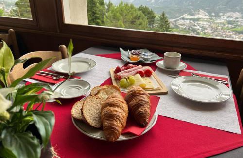 Venthone Hotel | Hotel Bellevue