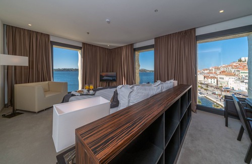 Plisac Hotel | Hotel Bellevue - Superior City Hotel