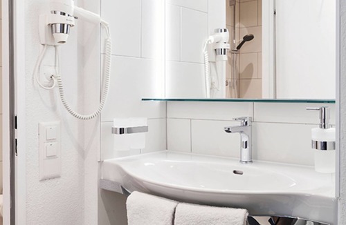 Monte Carasso Hotel | Hotel Bellinzona Sud Swiss Quality