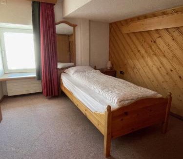 Ospizio Bernina Hostel | Hotel Bernina Hospiz