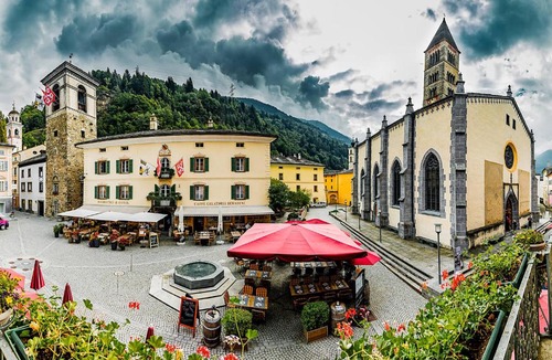 Poschiavo House | Hotel Biobistro Semadeni