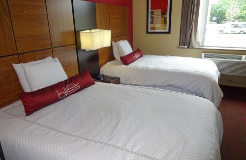 East New York Hotel | Hotel Bliss - Brooklyn