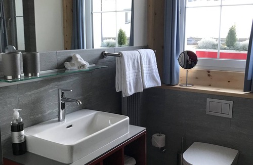 Spluegen Hotel | Hotel Bodenhaus