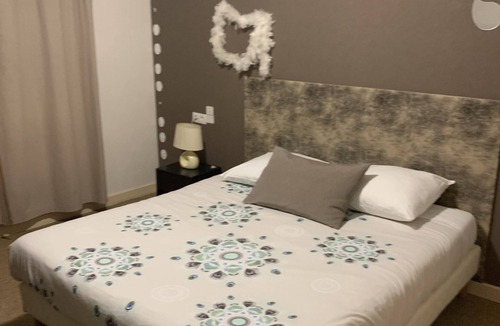 Geilles Hotel | Hotel bon accueil