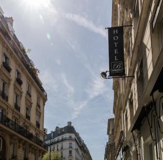 Clignancourt Hotel | Hotel Boronali