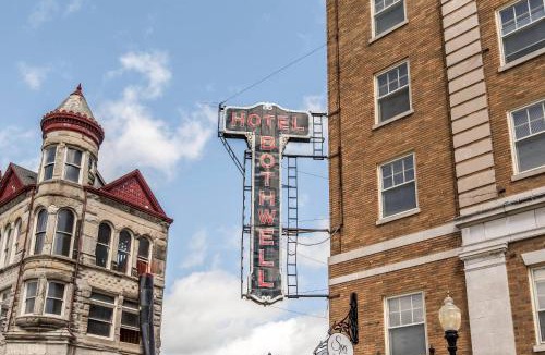 Sedalia Hotel | Hotel Bothwell Sedalia Central District, an Ascend Collection Hotel