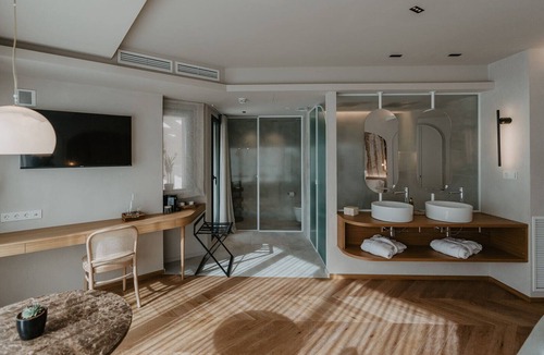 Terrassa Hotel | Hotel Boutique Petit Luxe