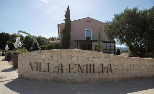 Oliva Hotel | Hotel Boutique Villa Emilia