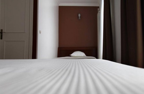 Levallois-Perret Hotel | Hotel Briand devient Hotel IPL