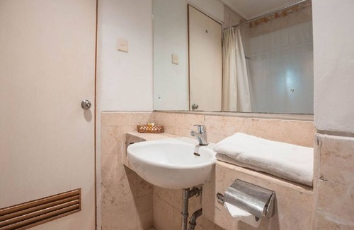 Tanjung Duren Utara Hotel | Hotel Bulevar Tanjung Duren Jakarta