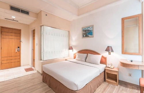 Tanjung Duren Utara Hotel | Hotel Bulevar Tanjung Duren Jakarta