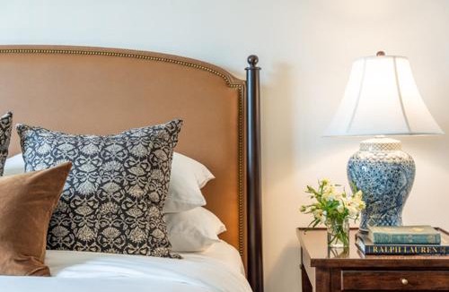 Leesburg's Old and Historic District Hotel | Hotel Burg