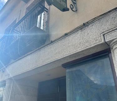 Cadalso de los Vidrios Hotel | Hotel Cadalso - Casa Moncho