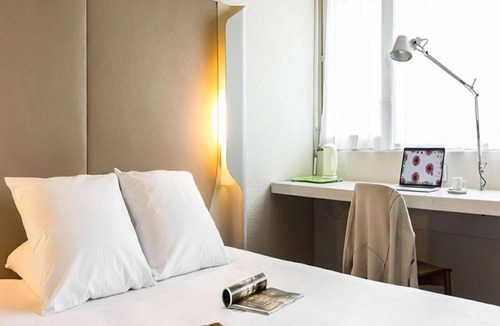 Conflans-Sainte-Honorine Hotel | Hotel Campanile Conflans Sainte Honorine