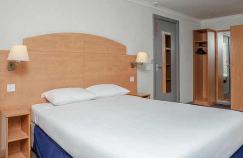 Stone Hotel | Hotel Campanile Dartford