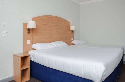 Stone Hotel | Hotel Campanile Dartford