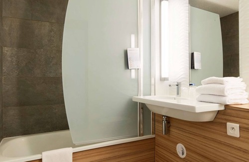 Arnage Hotel | Hotel Campanile Le Mans Sud - Arnage