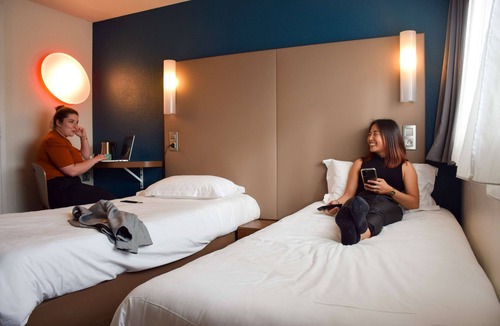 Millau Hotel | Hotel Campanile Millau