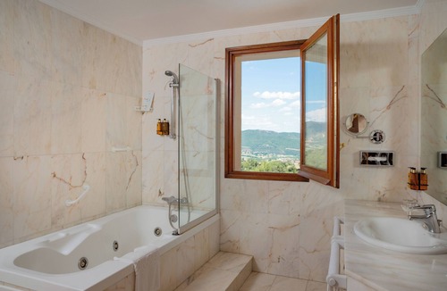 Peramola Hotel | Hotel Can Boix de Peramola