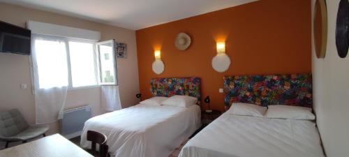 Les Sables d'Olonne Hotel | Hotel & Cantine De La Plage