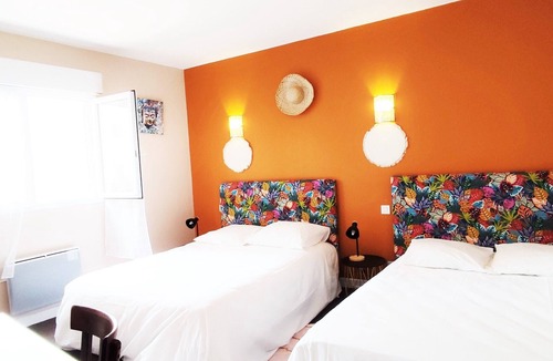 Les Sables d'Olonne Hotel | Hotel & Cantine De La Plage