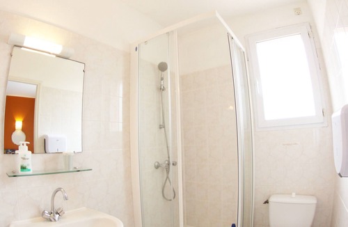 Les Sables d'Olonne Hotel | Hotel & Cantine De La Plage