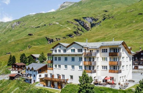 Cresta Hotel | Hotel Capetta