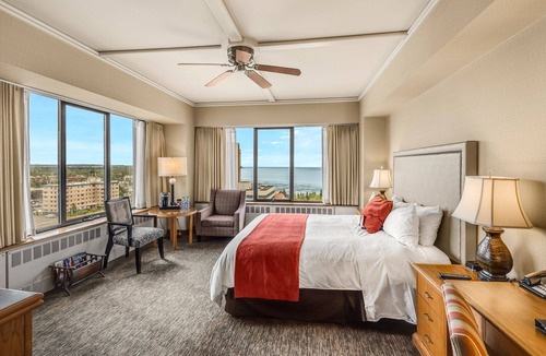 Downtown Anchorage Hotel | Hotel Captain Cook