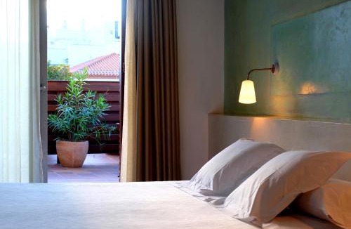 Roses Town Center Hotel | Hotel Carmen