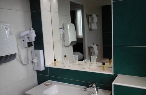 Downtown Le Havre Hotel | Hotel Carmin