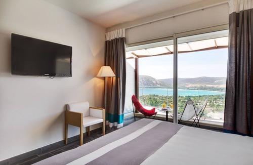 Santa Giulia Hotel | Hotel Carre Noir