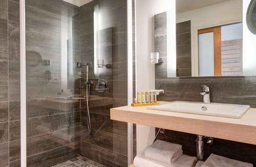 Santa Giulia Hotel | Hotel Carre Noir