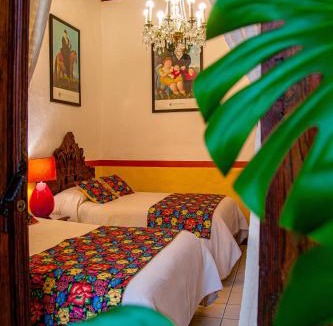 Centro Hotel | HOTEL CASA BAEZ