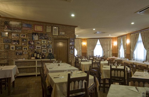 Cadalso de los Vidrios Hotel | Hotel Casa Moncho