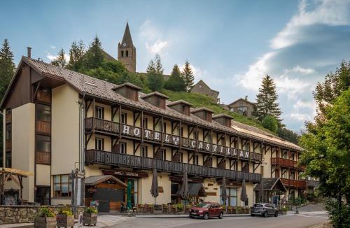 La Grave Hotel | Hotel Castillan
