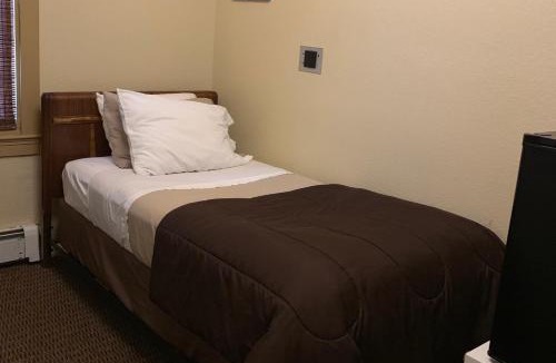 Cathlamet Hotel | Hotel Cathlamet