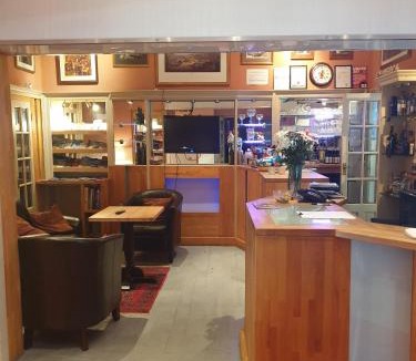 Newington Hotel | Hotel Ceilidh-Donia