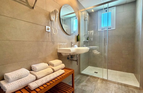 Benidorm Centro Hotel | Hotel Celymar