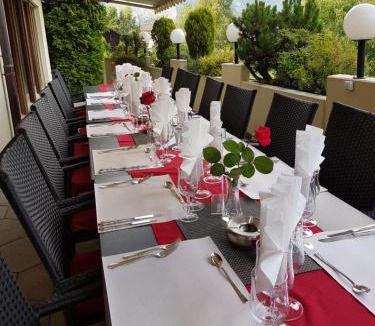 Agarn Hotel | Hotel Central